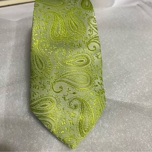 Men’s Handmade Paisley 100% Silk Tie